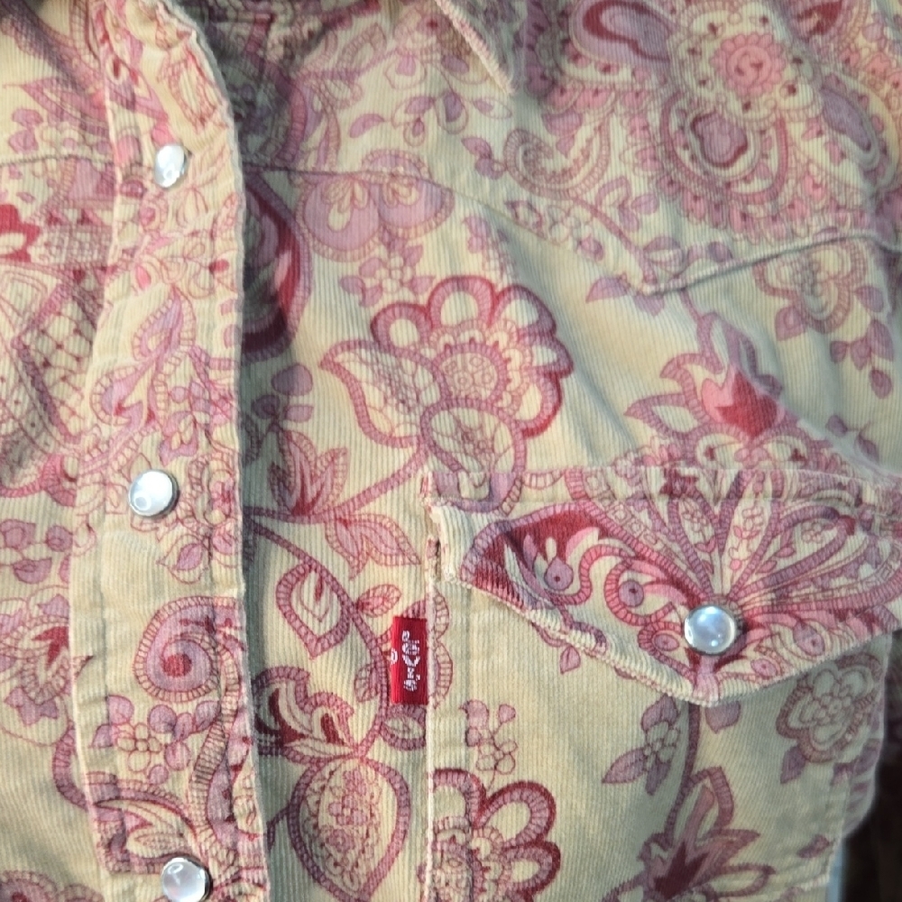 Levi Western Rodeo Corduroy Paisley Pearl-Snap Shirt in Pink and Tan Long Sleeve - Picture 2 of 12